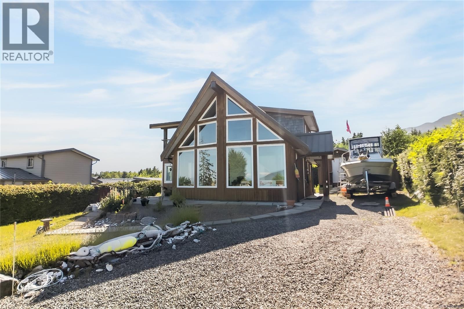 1049 Sixth Ave, Ucluelet