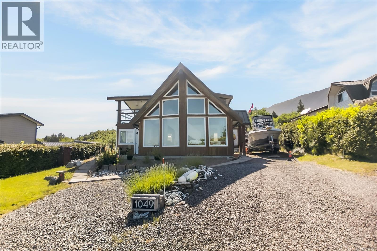 1049 Sixth Ave, Ucluelet