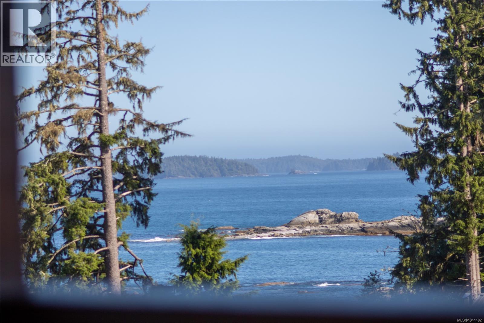 1049 Sixth Ave, Ucluelet