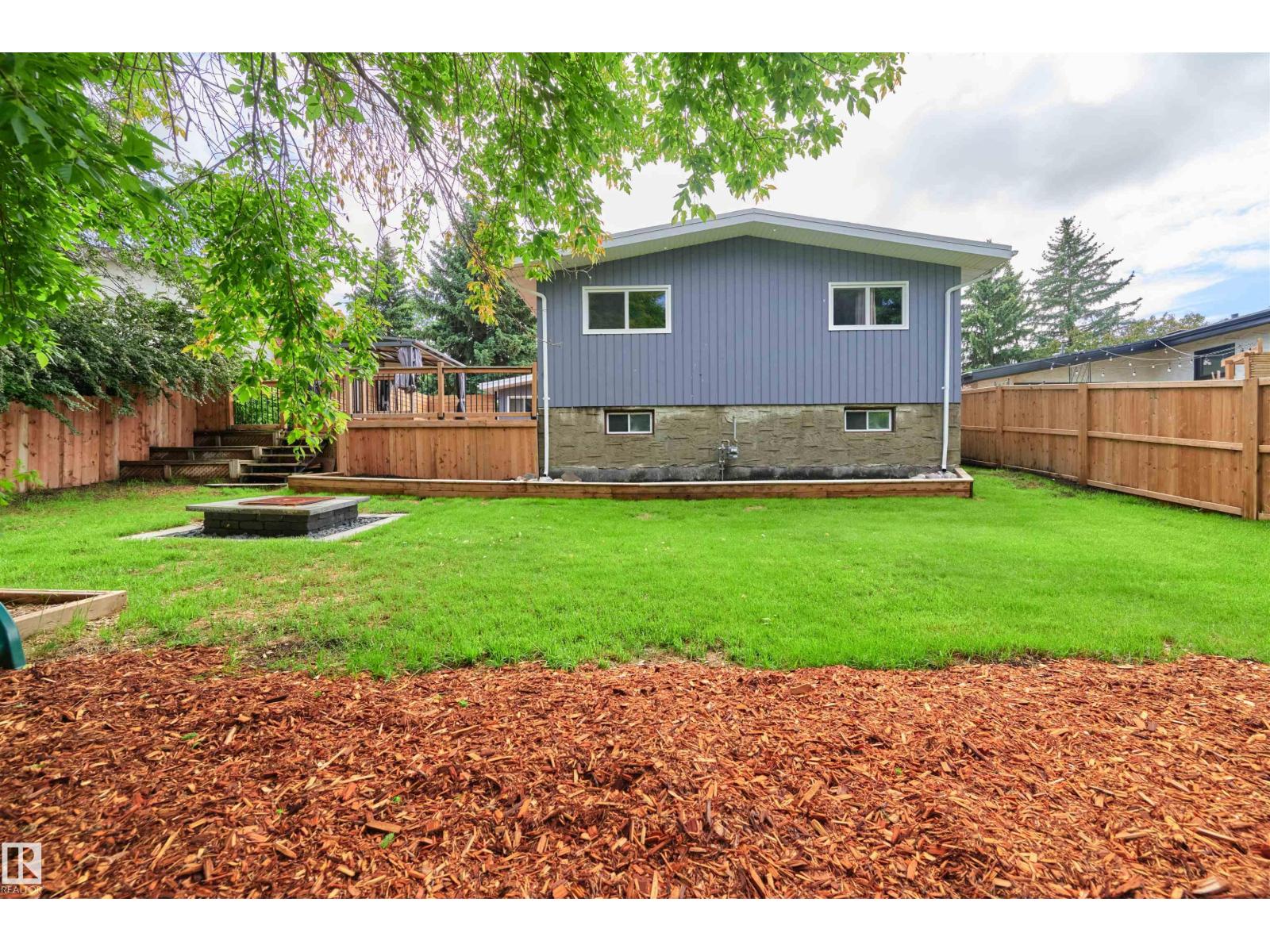 28 GOODRIDGE DR - 36