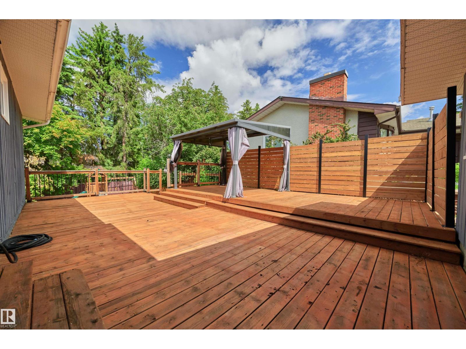 28 GOODRIDGE DR - 40