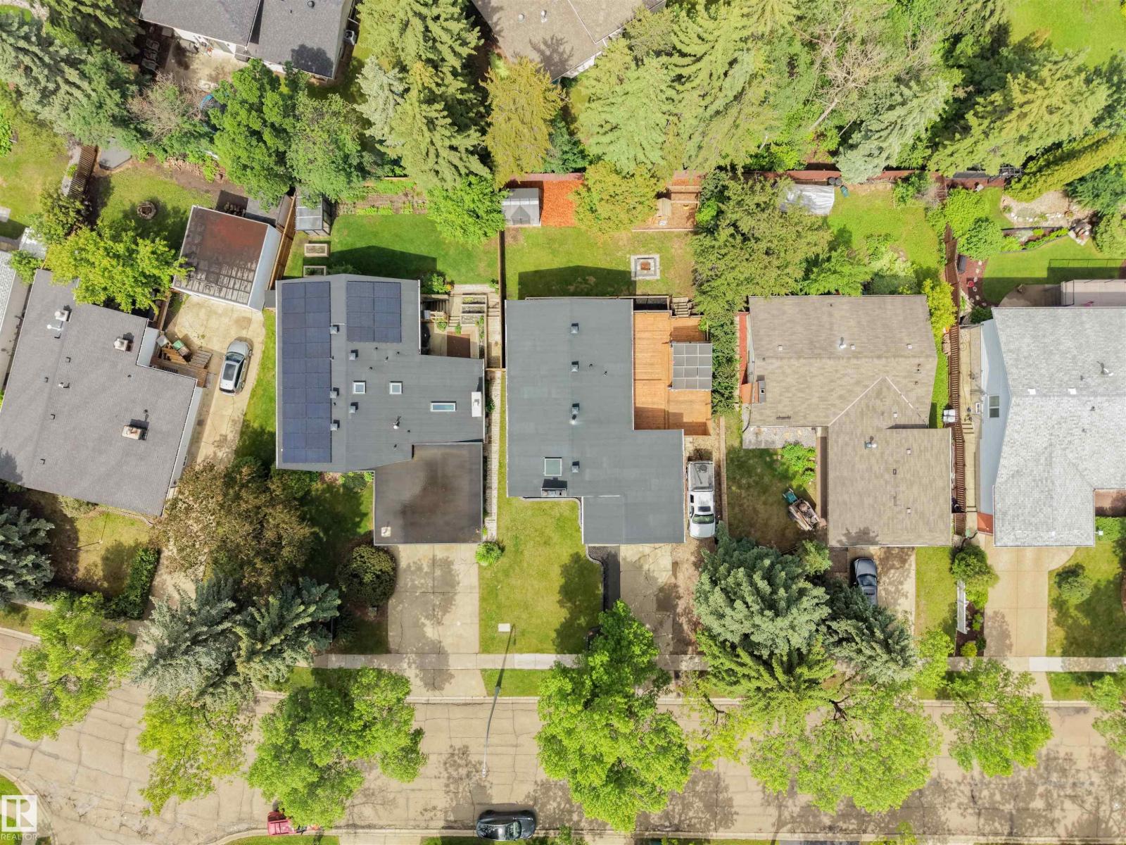 28 GOODRIDGE DR - 44