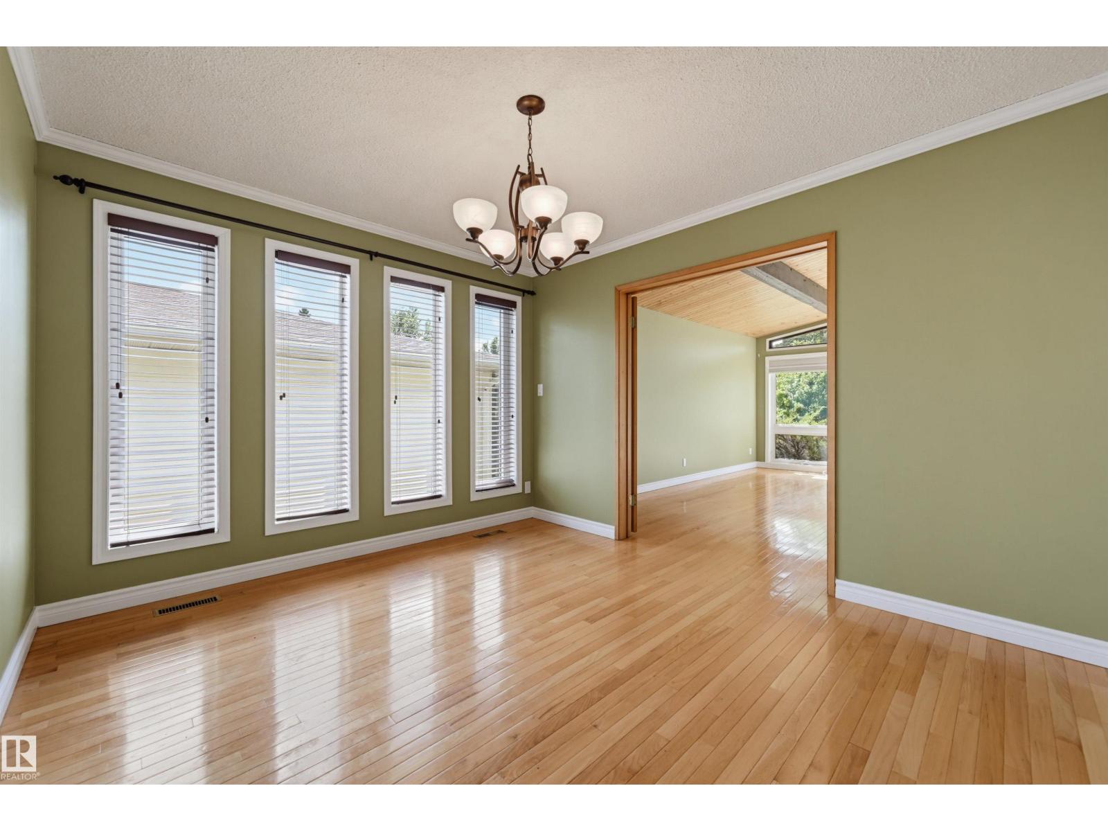 3211 104 ST NW — photo 10