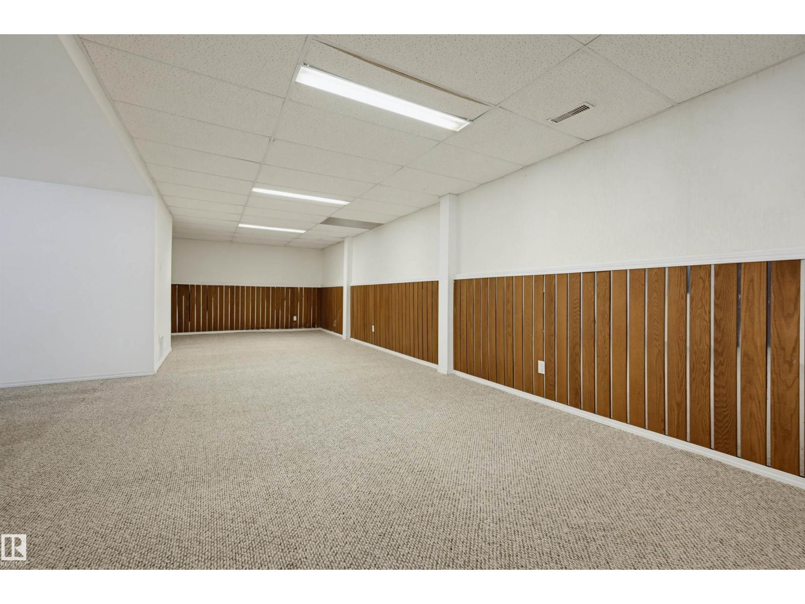 3211 104 ST NW — photo 41