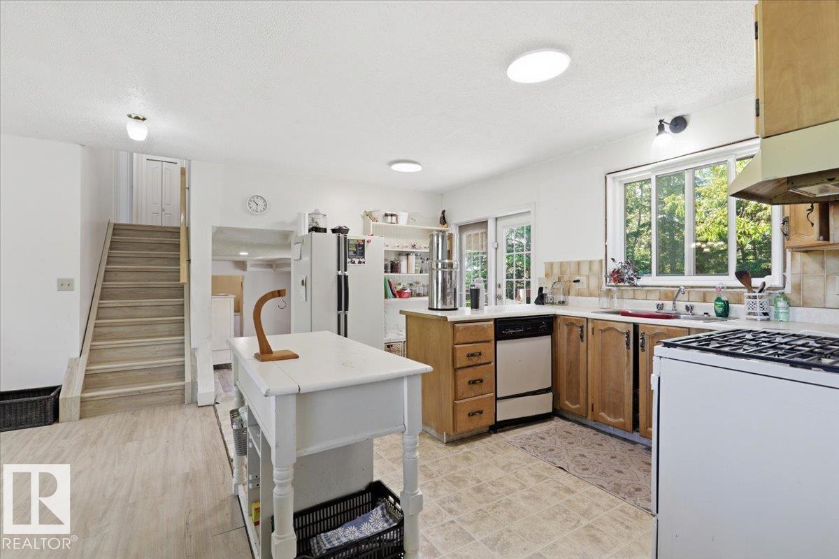 50279 RGE RD 274 — photo 12