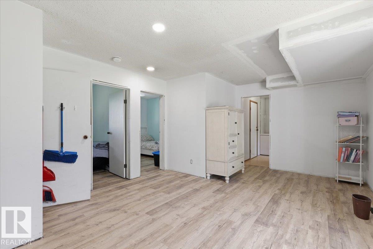 50279 RGE RD 274 — photo 22