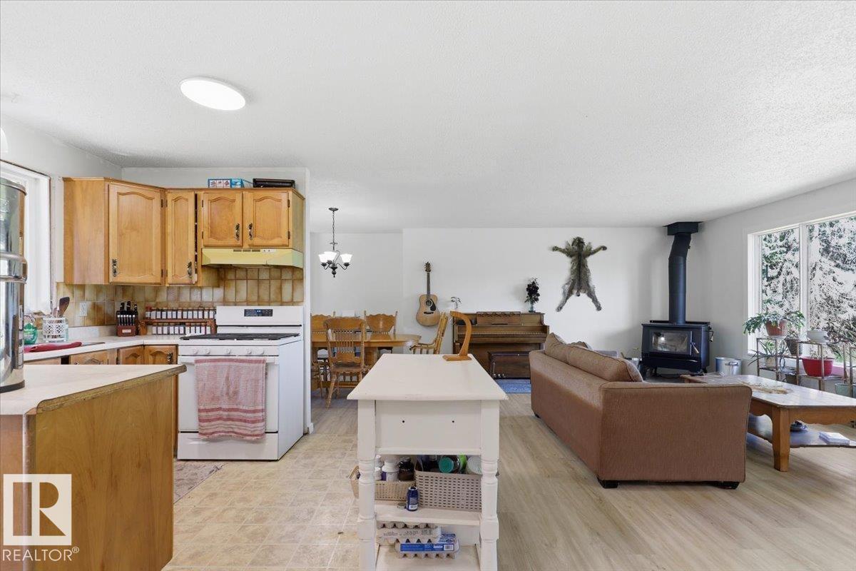 50279 RGE RD 274 - photo 5