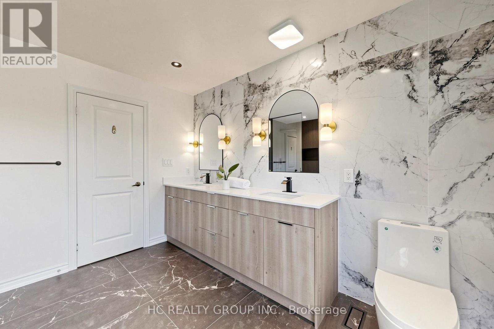 2 APPLE GROVE COURT - 29