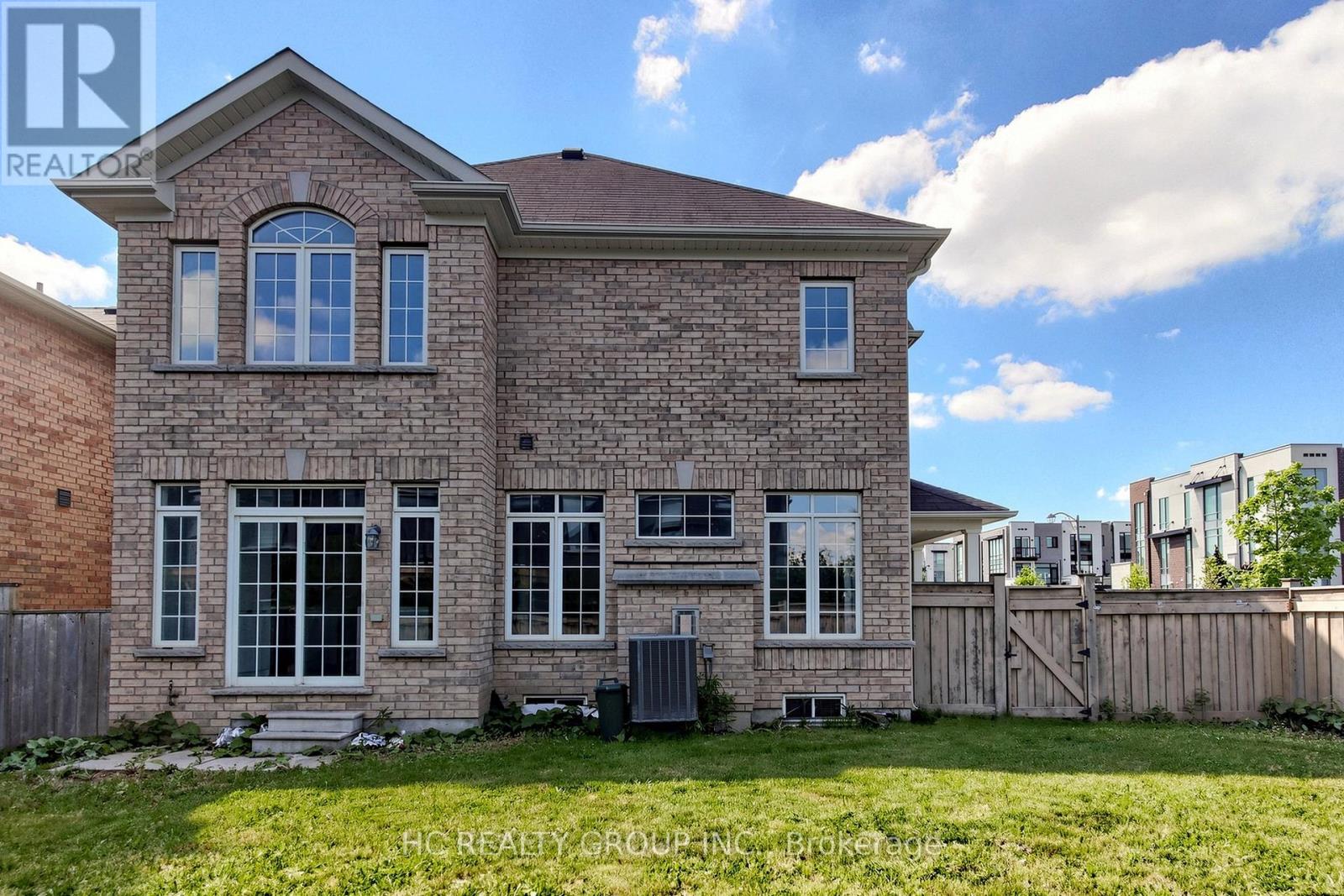 2 APPLE GROVE COURT - 41