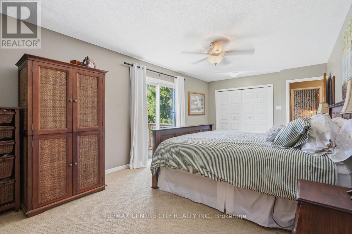 264 BLUE FOREST PLACE - 22