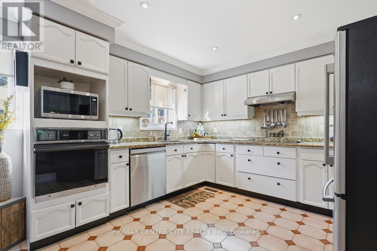 264 BLUE FOREST PLACE - 10