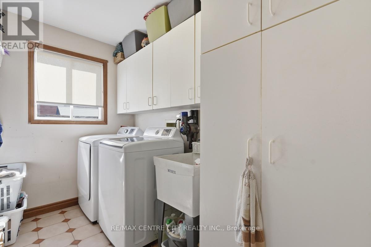 264 BLUE FOREST PLACE - 18