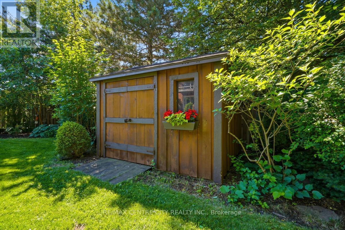 264 BLUE FOREST PLACE - 42