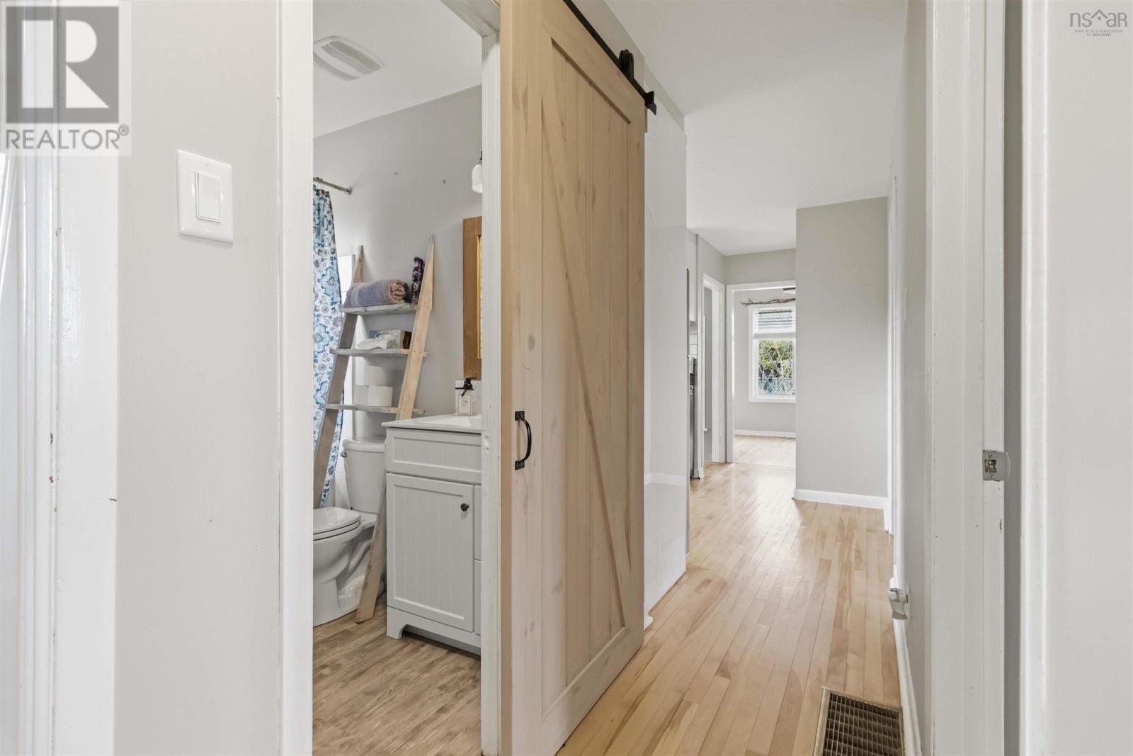 428 Dyke Road - 9