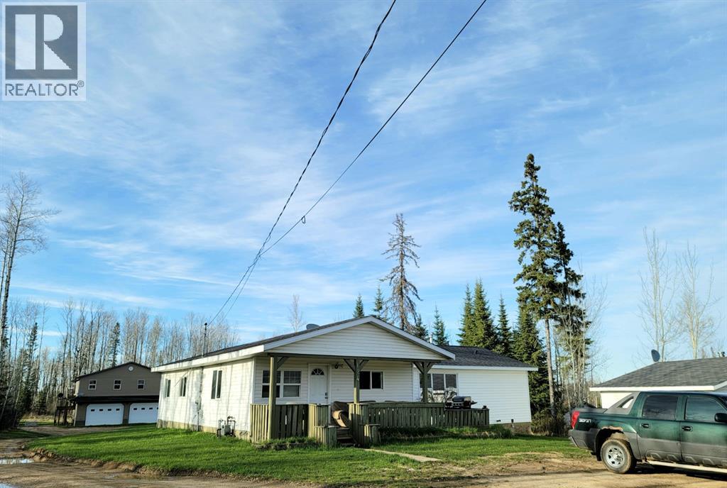 124 Singer Drive - 6