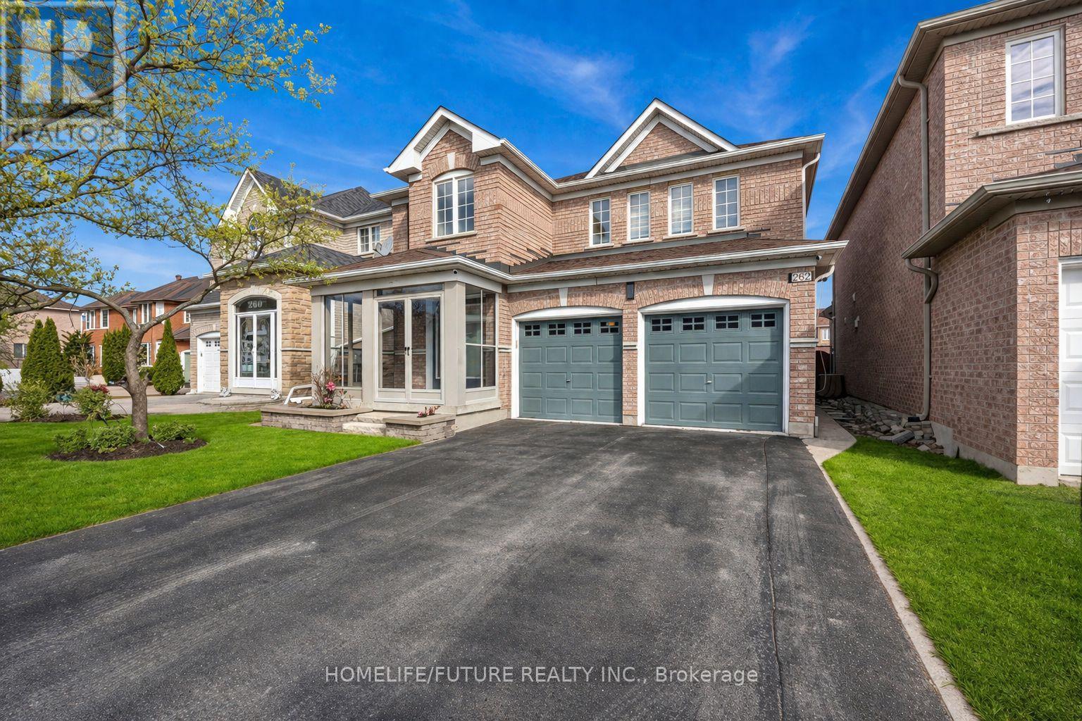 262 HELEN AVENUE - 1