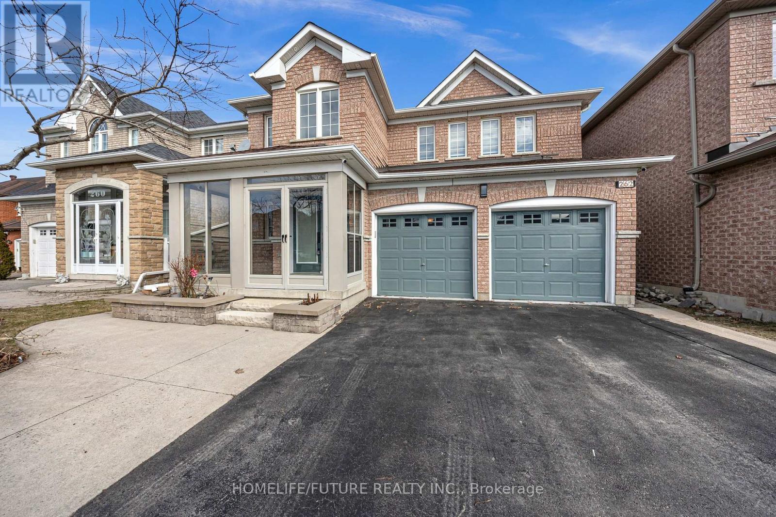 262 HELEN AVENUE - 3
