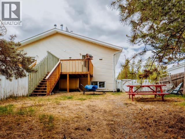 A-16 TABOR CRES, Whitehorse — photo 2