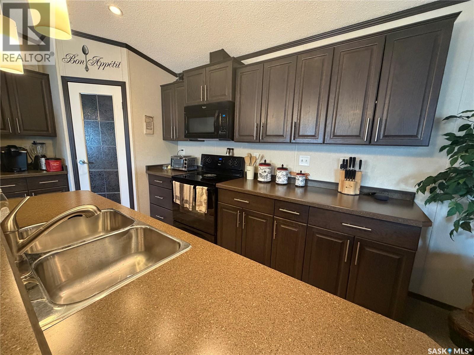 74 Mulberry ROAD - 6