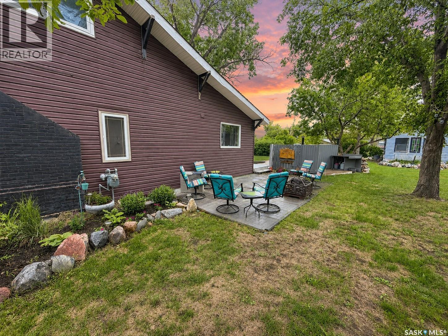 1174 Conrad AVENUE — photo 21