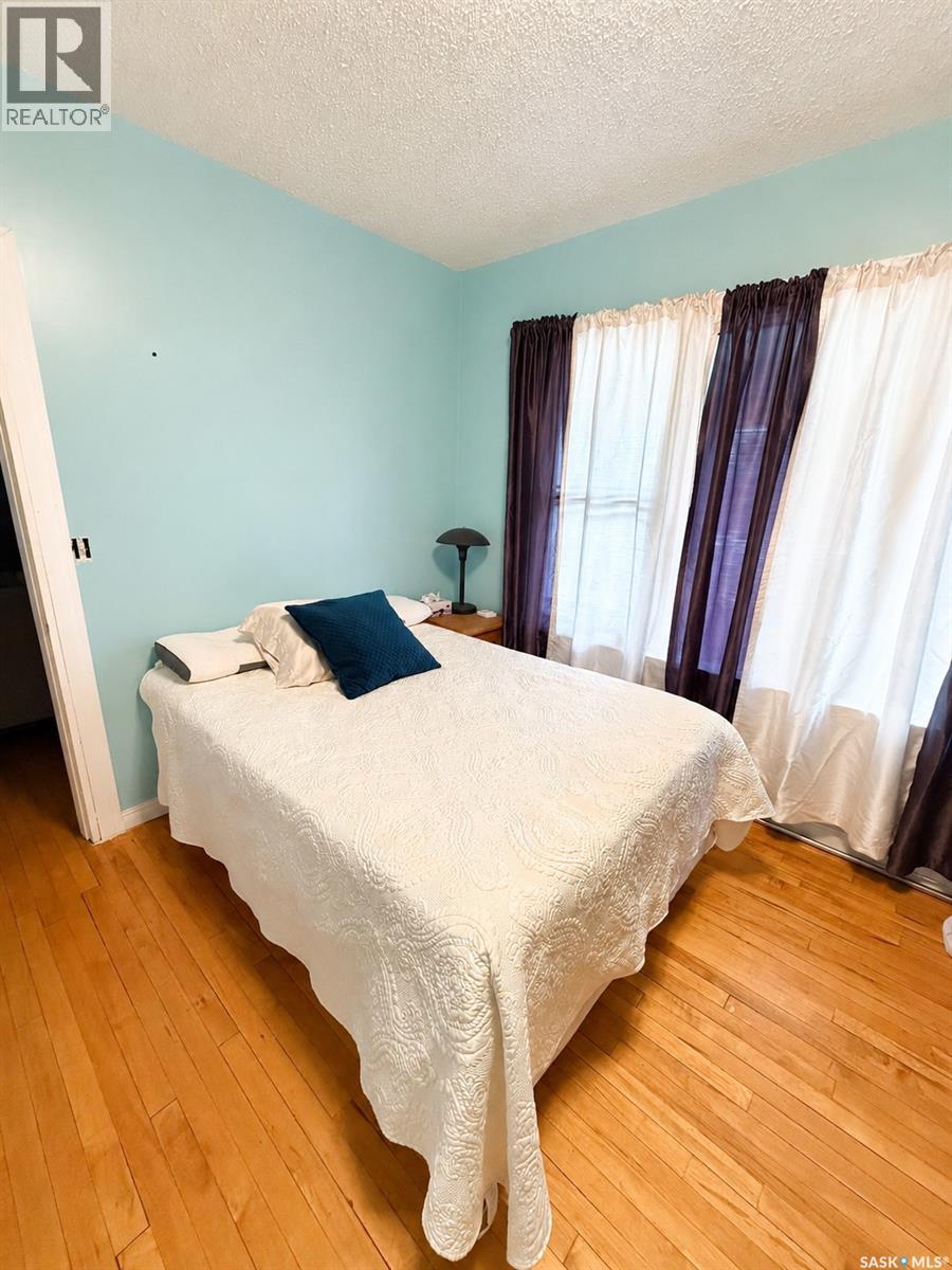 1174 Conrad AVENUE — photo 7