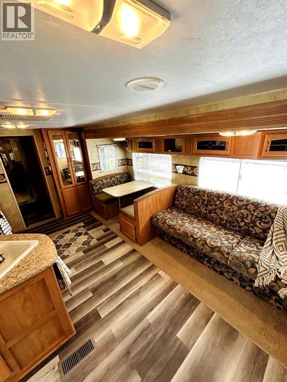 Kitchen/Living