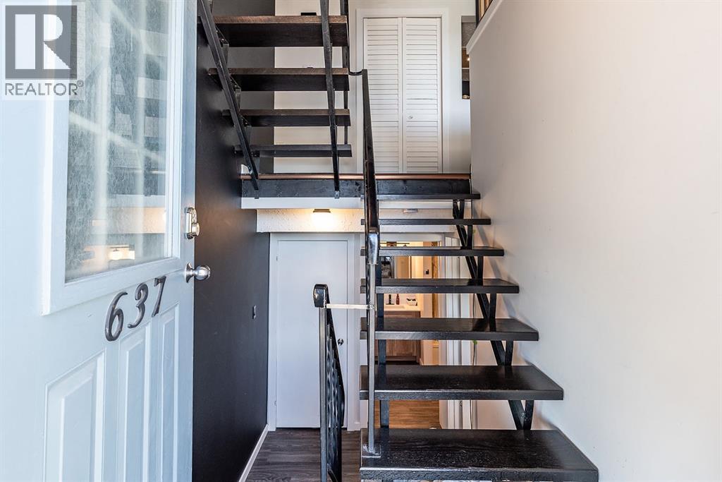 637 5 Street SE - photo 4