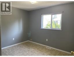 5217 45 Street, Fort Nelson, BC V0C1R0 Photo 13