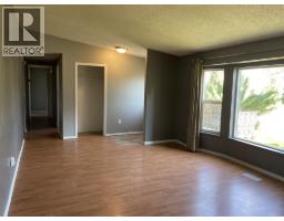 Bedroom 3 - 5217 45 Street, Fort Nelson, BC V0C1R0 Photo 6