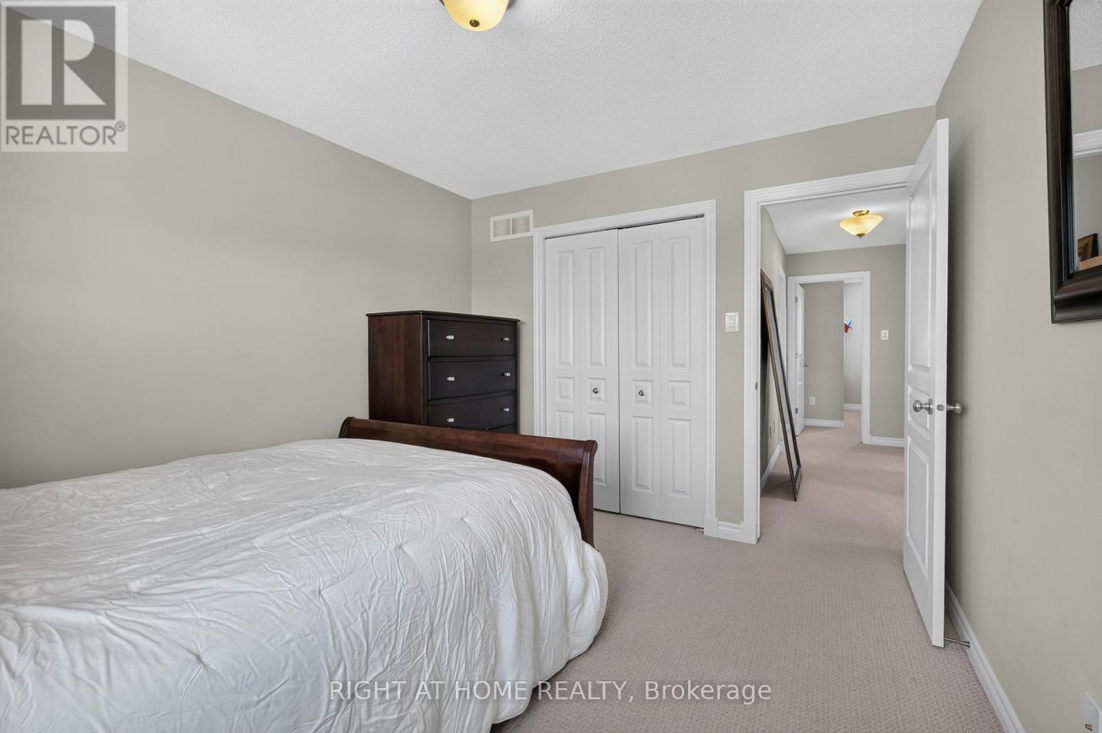 3 Bed, 4 Bath House for Sale in Ottawa – 207 MARETH WAY, Ottawa – MLS# X13491282 - Image 22