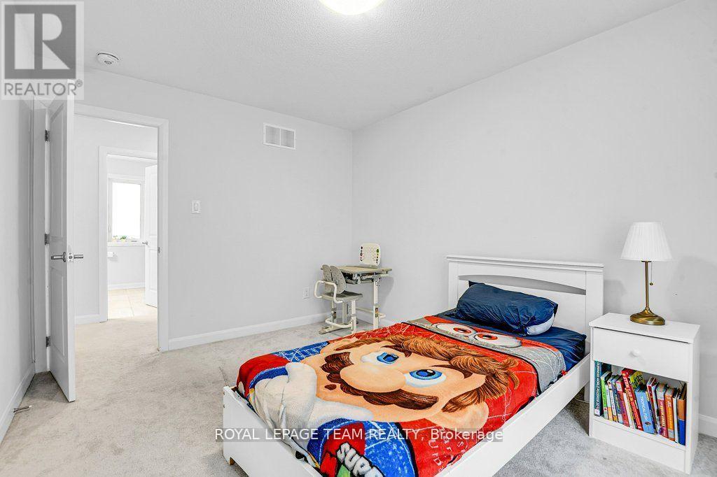 784 CAPPAMORE DRIVE - 24