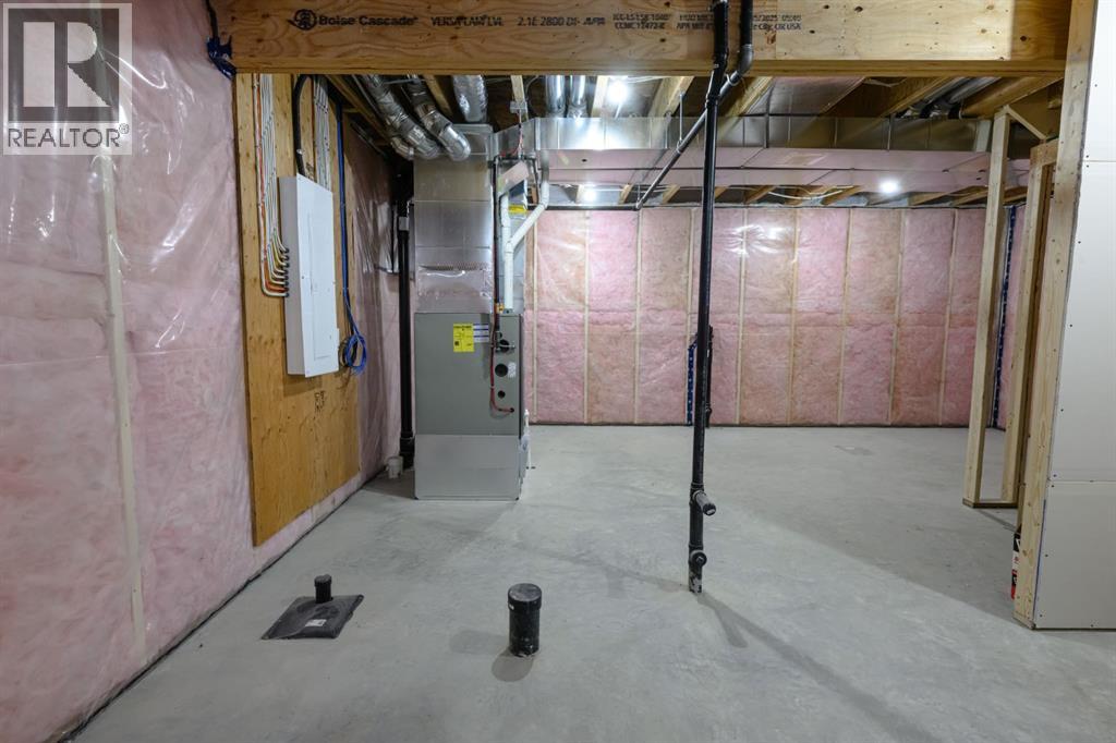 12830 87A Street - 37