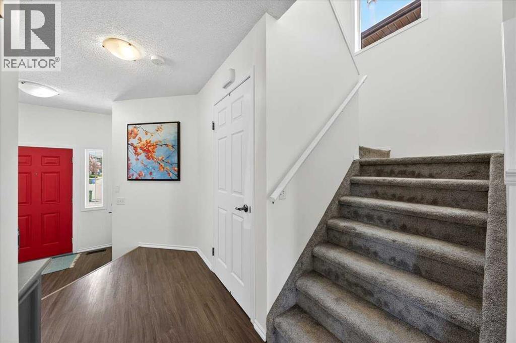 194 Everoak Gardens SW - 21