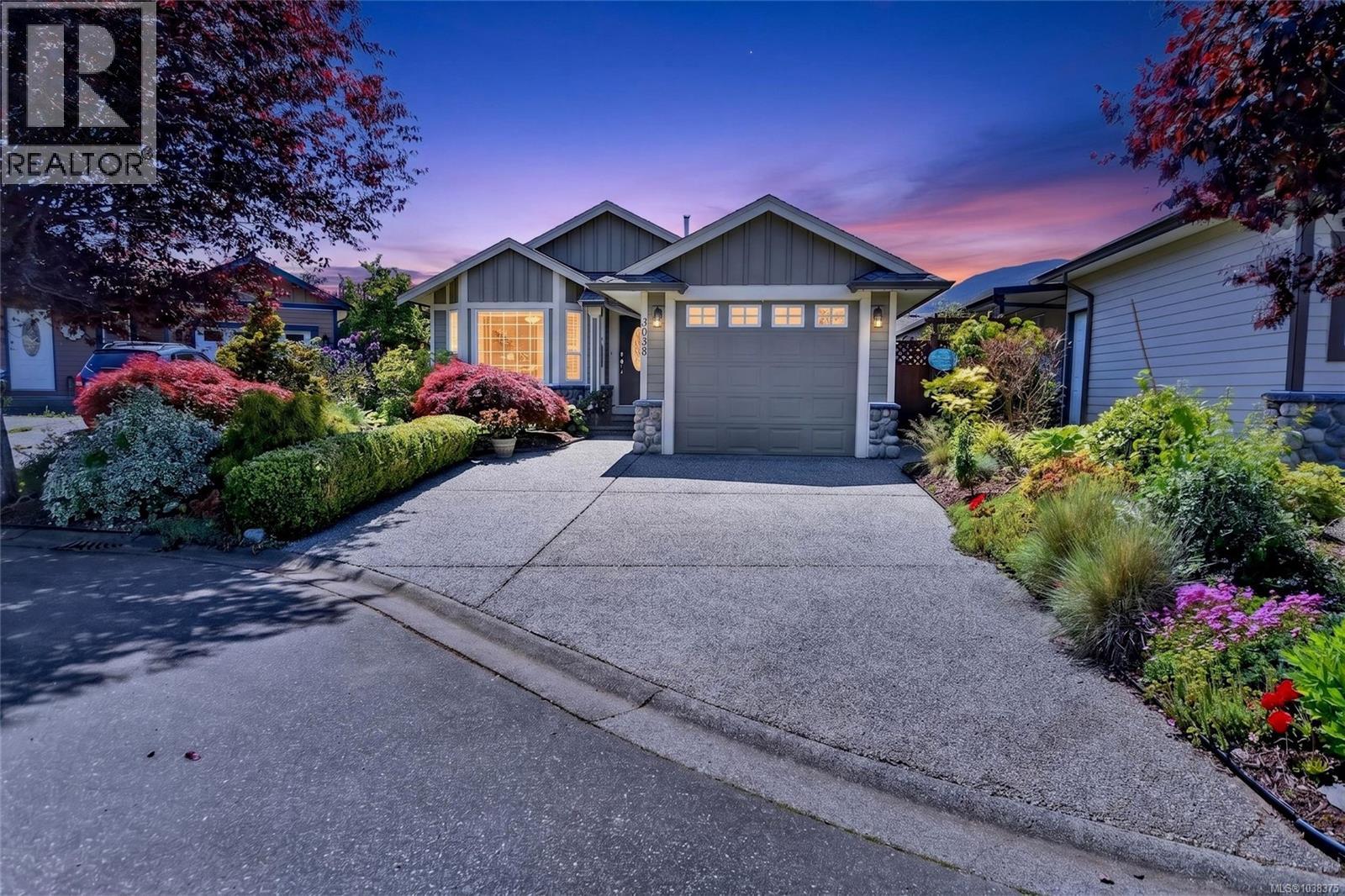 3838 Mimosa Dr - 32