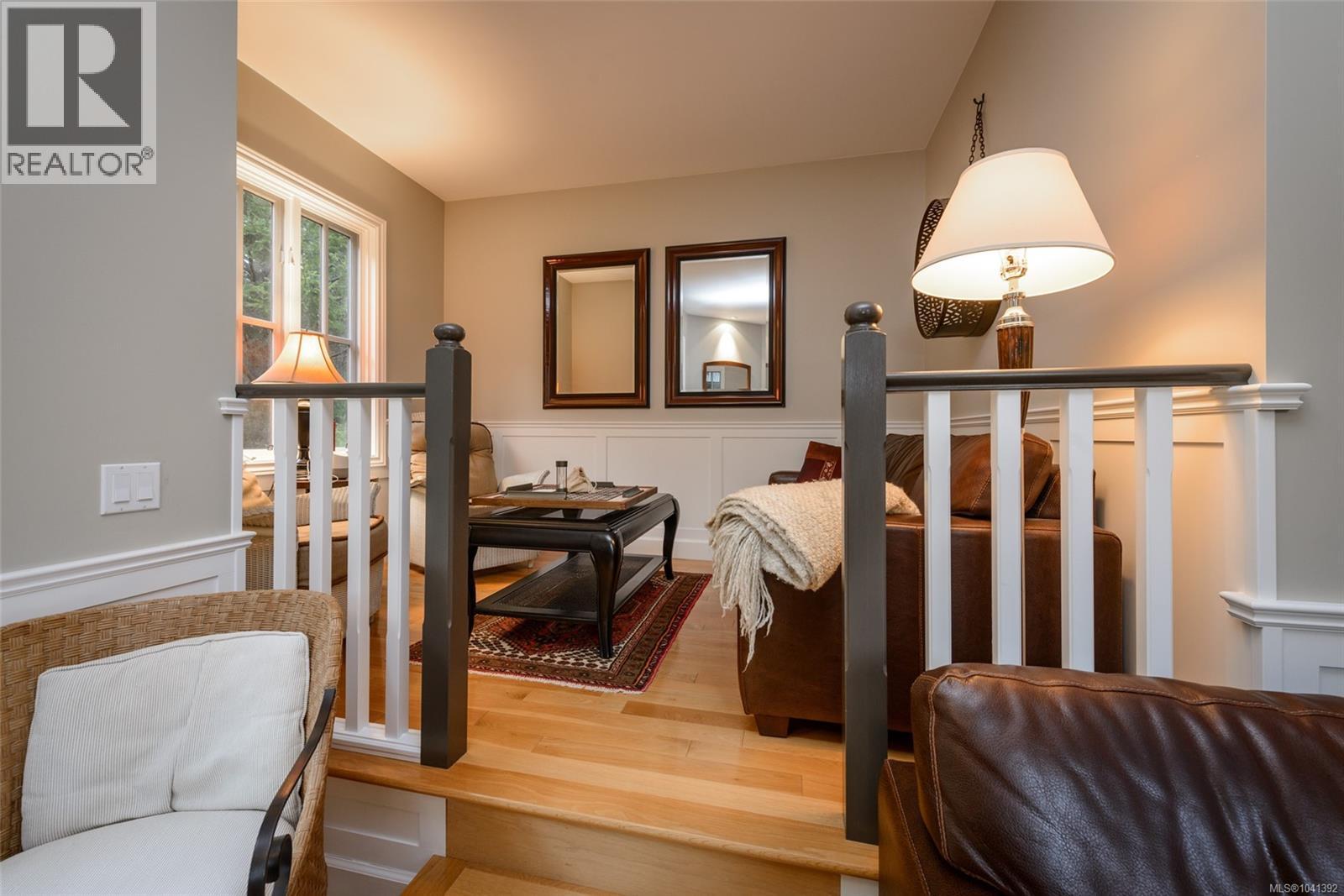 169 Armand Way - 18