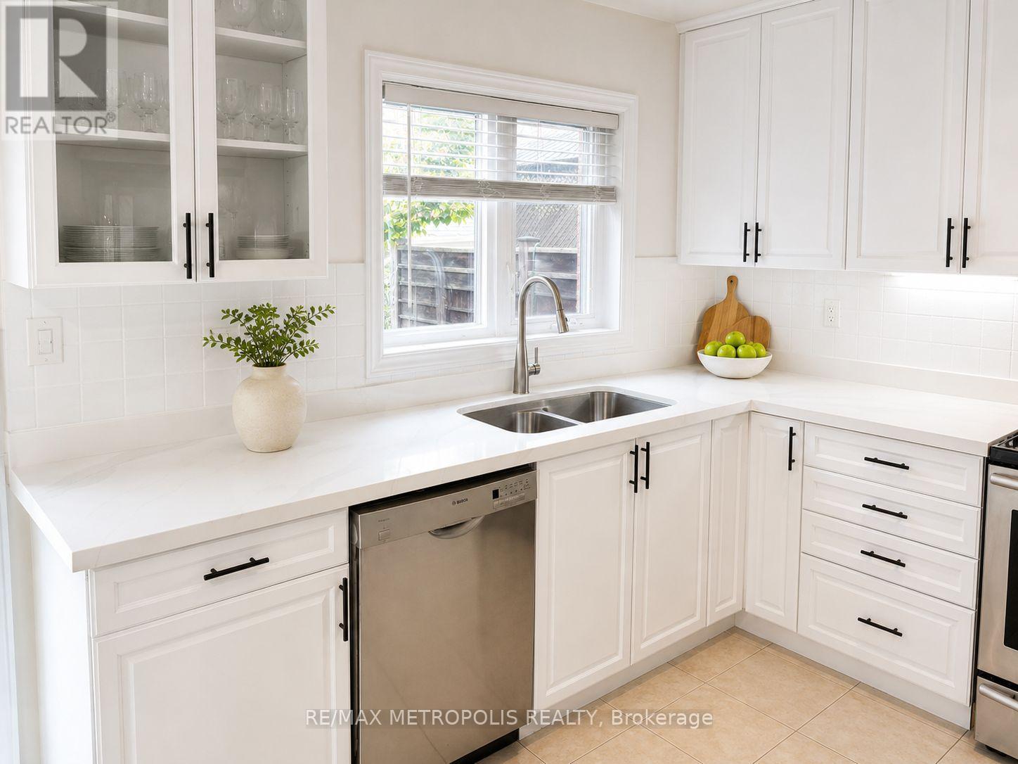 58 LADY LORETTA LANE - 11
