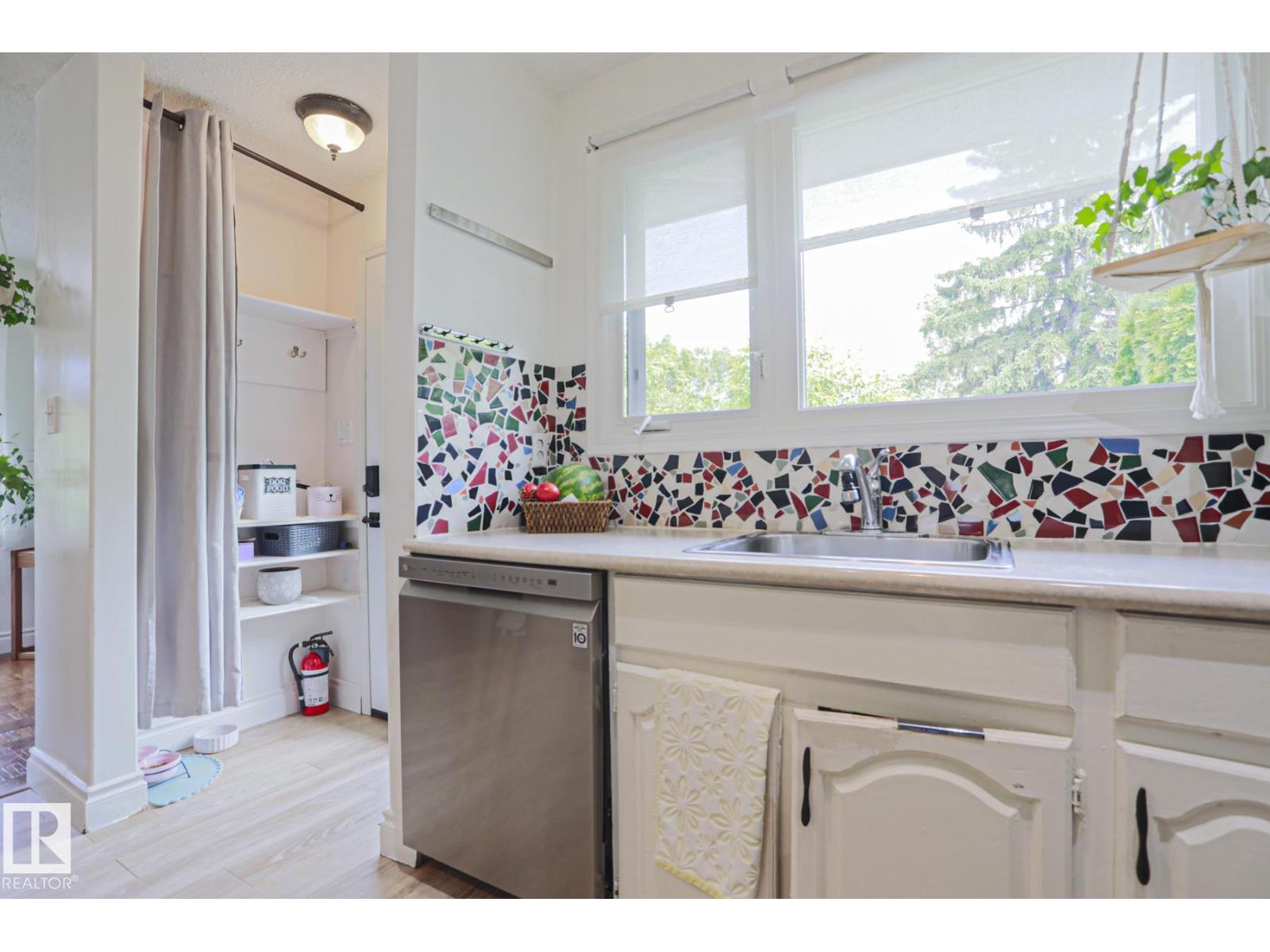 2007 67 ST NW - 18