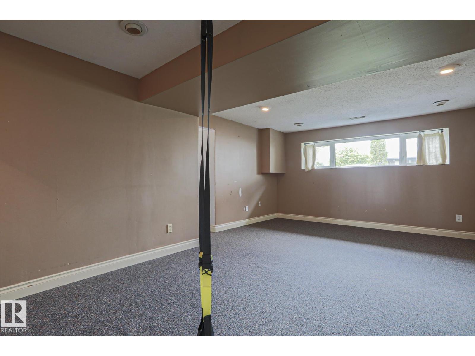 2007 67 ST NW - 30