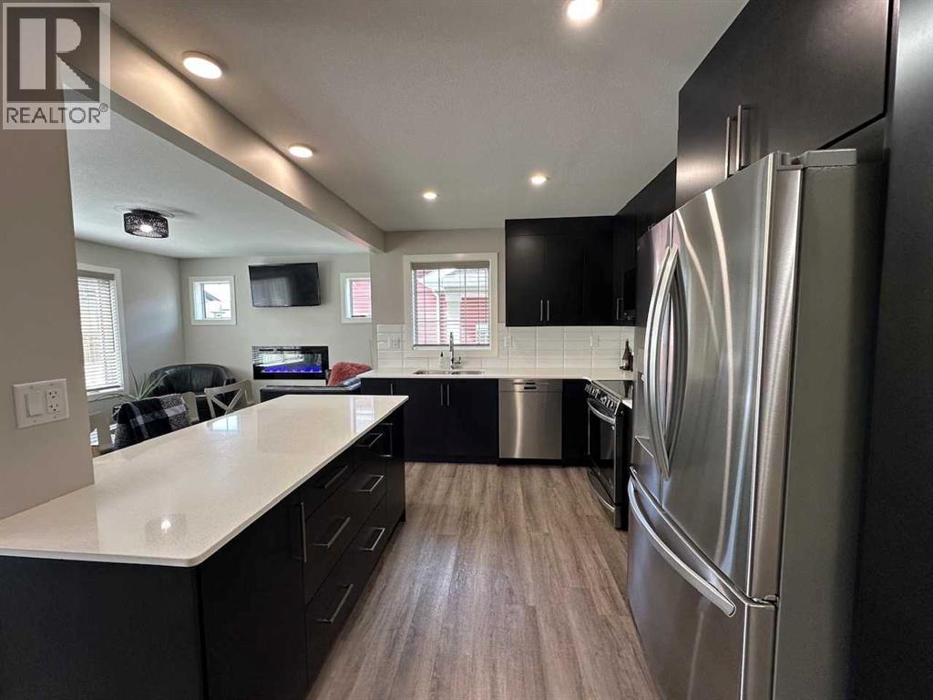 111 Golden Crescent — photo 10