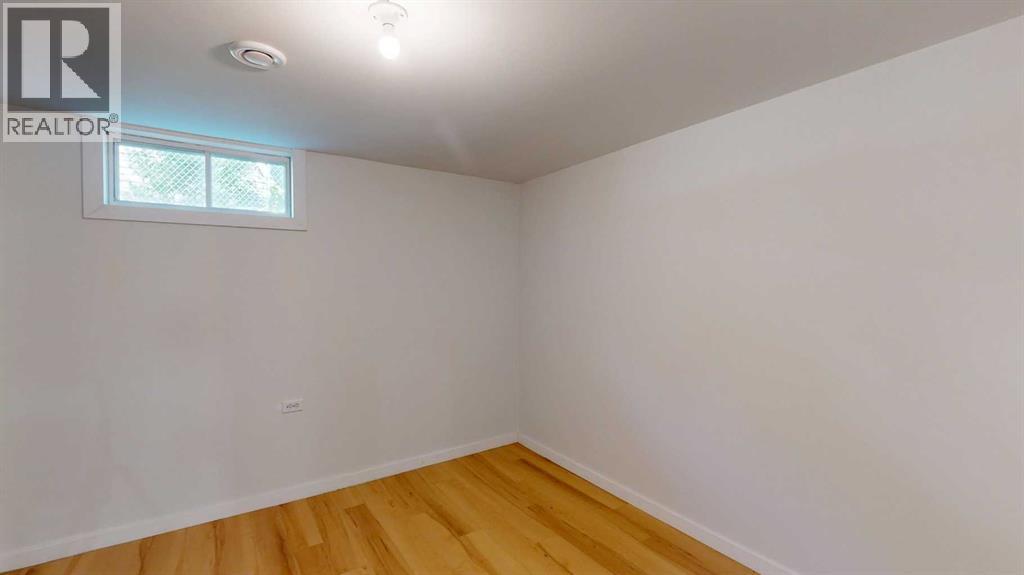 4707 51 Avenue — photo 32