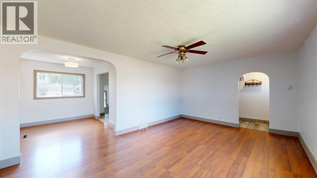 4707 51 Avenue - photo 5