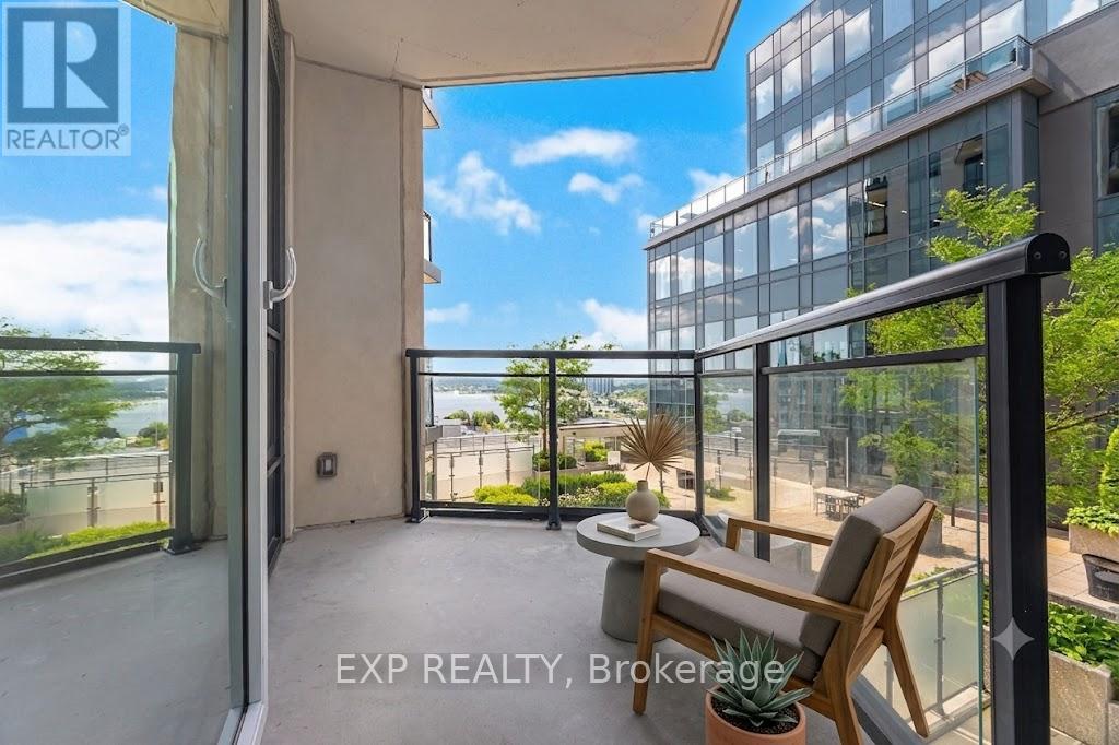 #401 111 WORSLEY STREET SW - 1