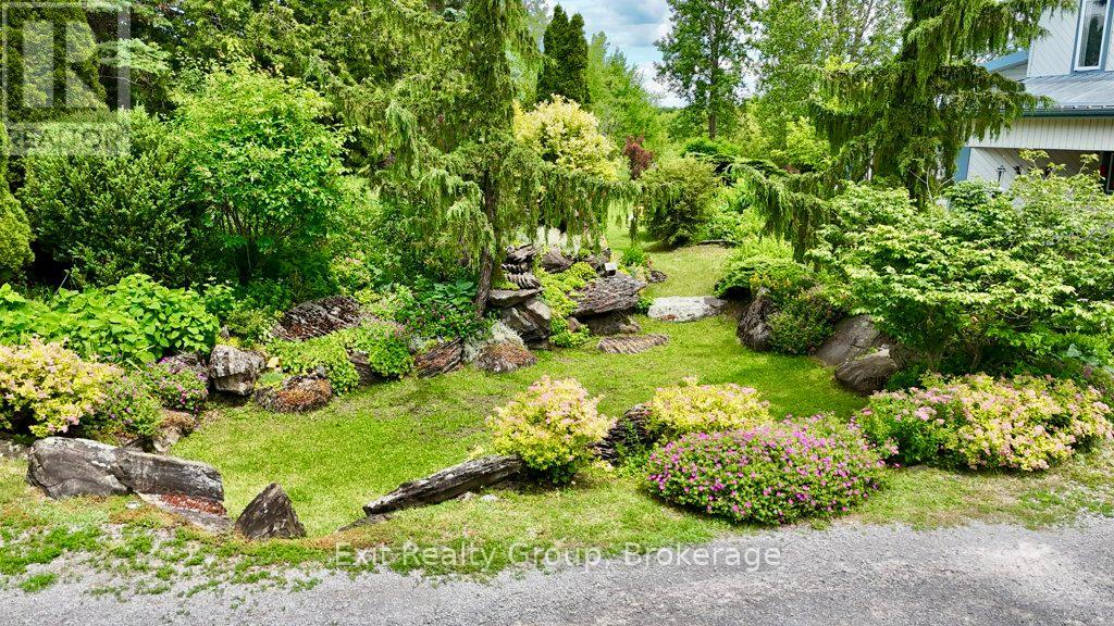 1466 CARMAN ROAD - 42