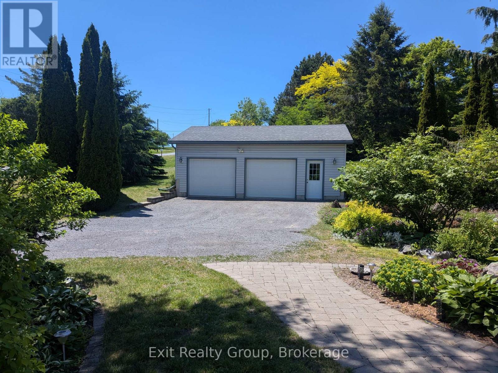 1466 CARMAN ROAD - 46