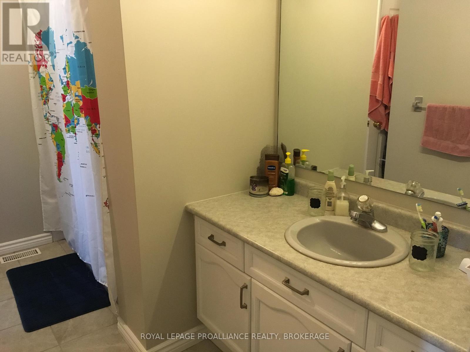 653 BARNSLEY CRESCENT - 28