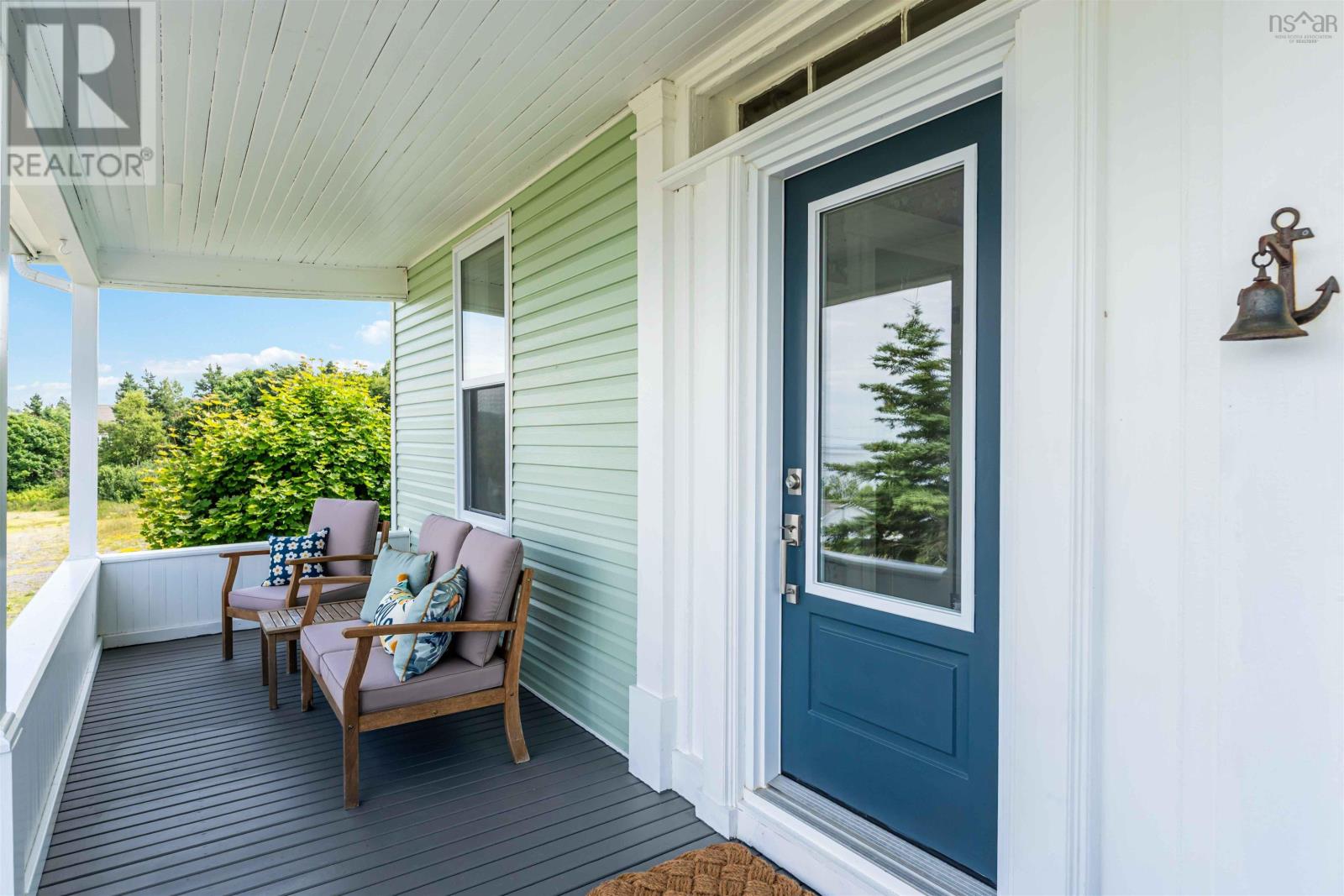 22 Seaman Street - 9