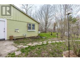 Den - 220 Main Street, Berwick, NS B0P1E0 Photo 9