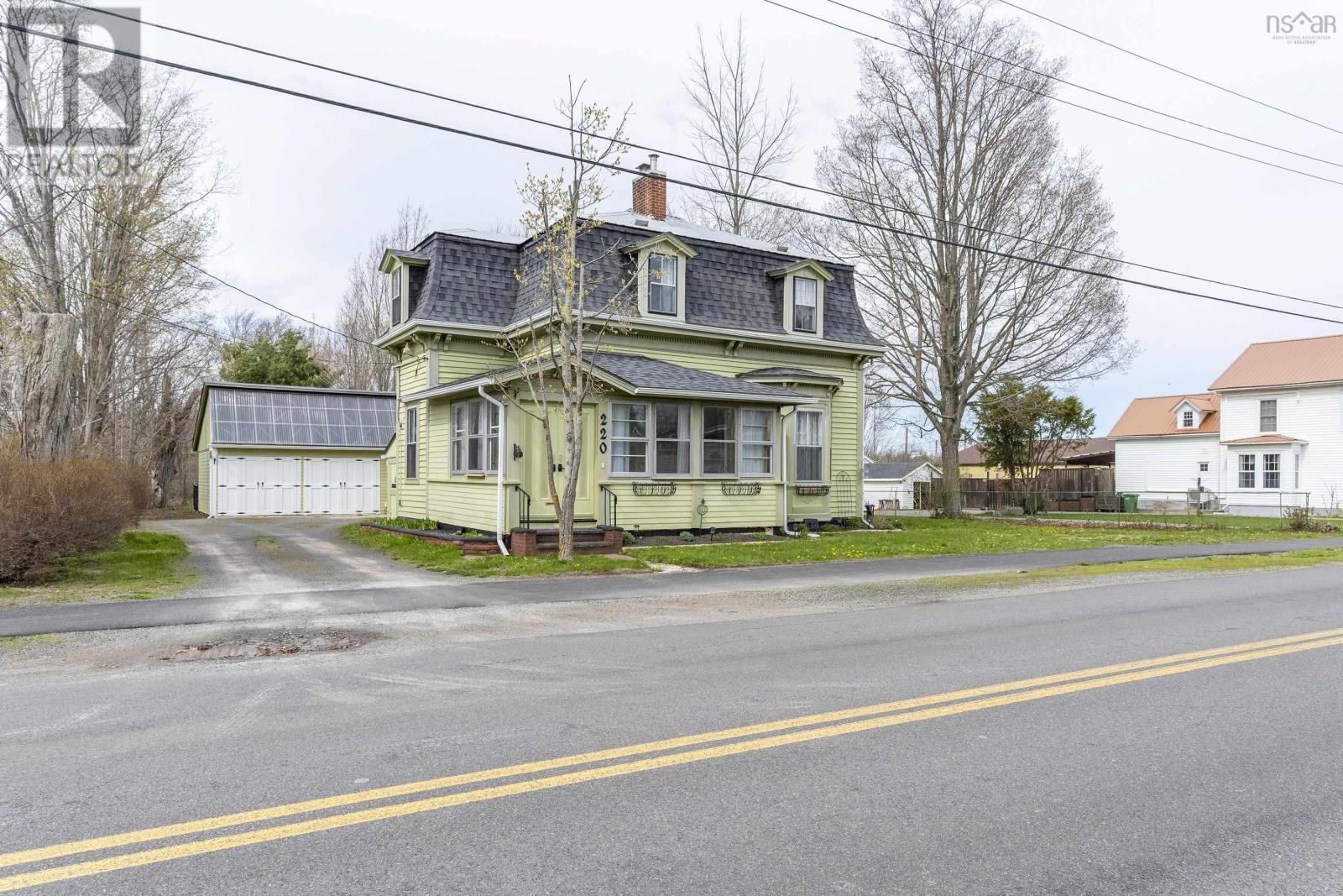 220 Main Street - 2