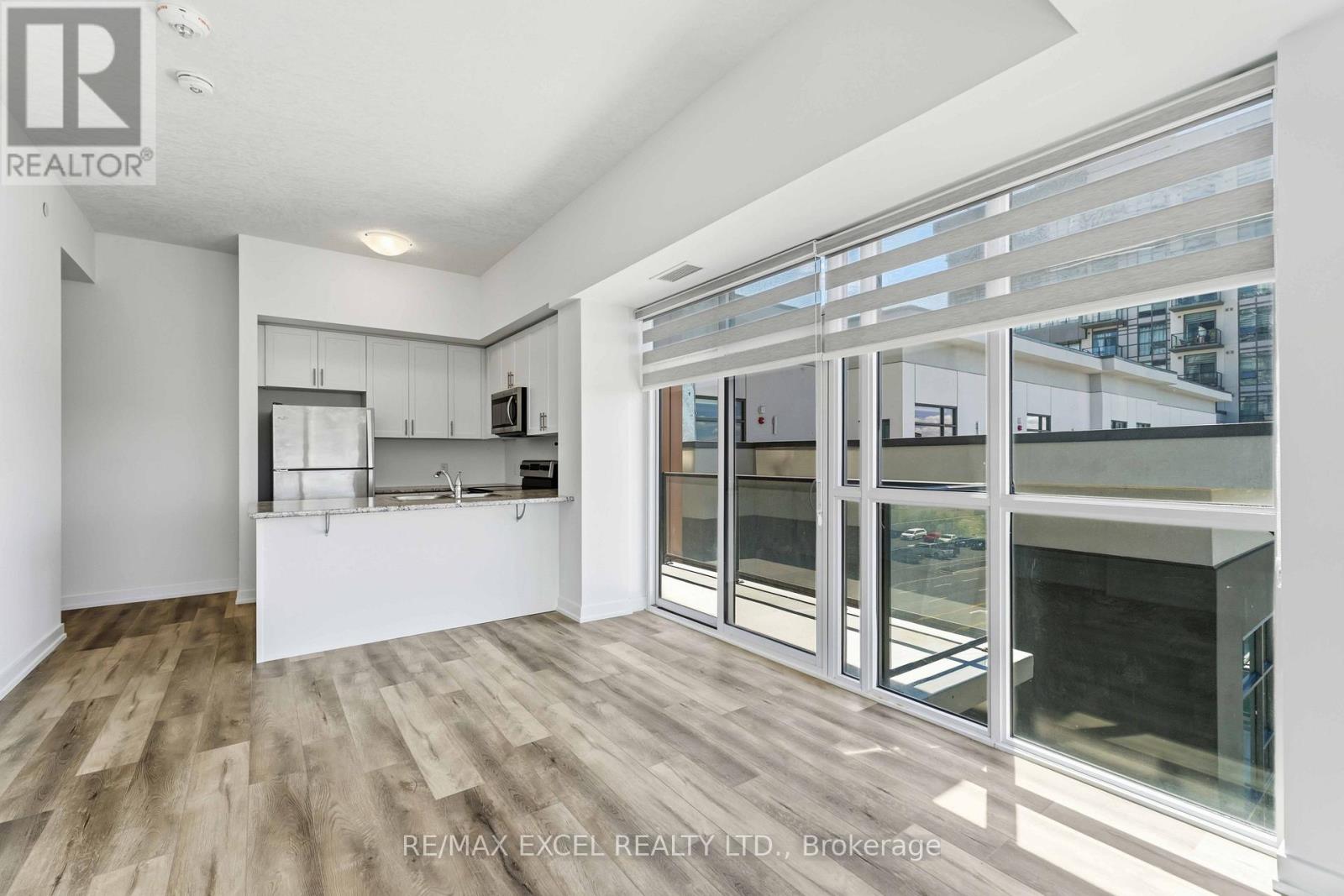 #502 470 DUNDAS STREET - 13
