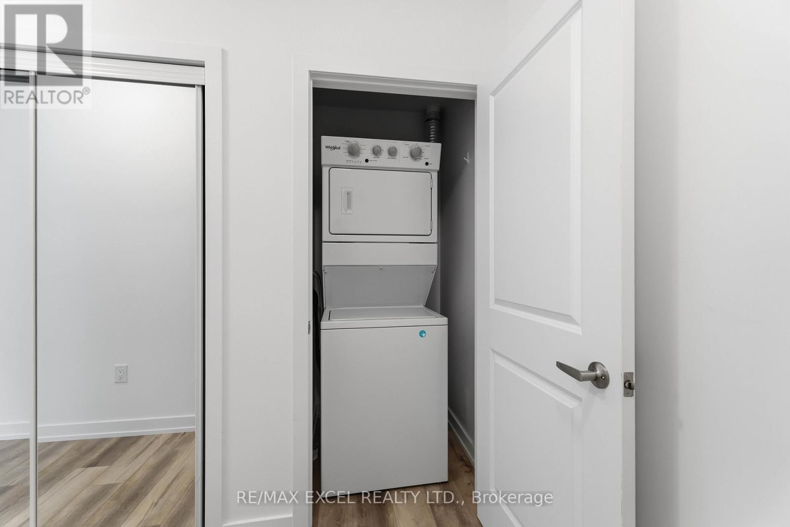 #502 470 DUNDAS STREET - 24